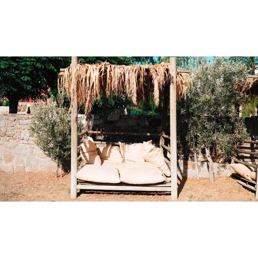 Cove מלון